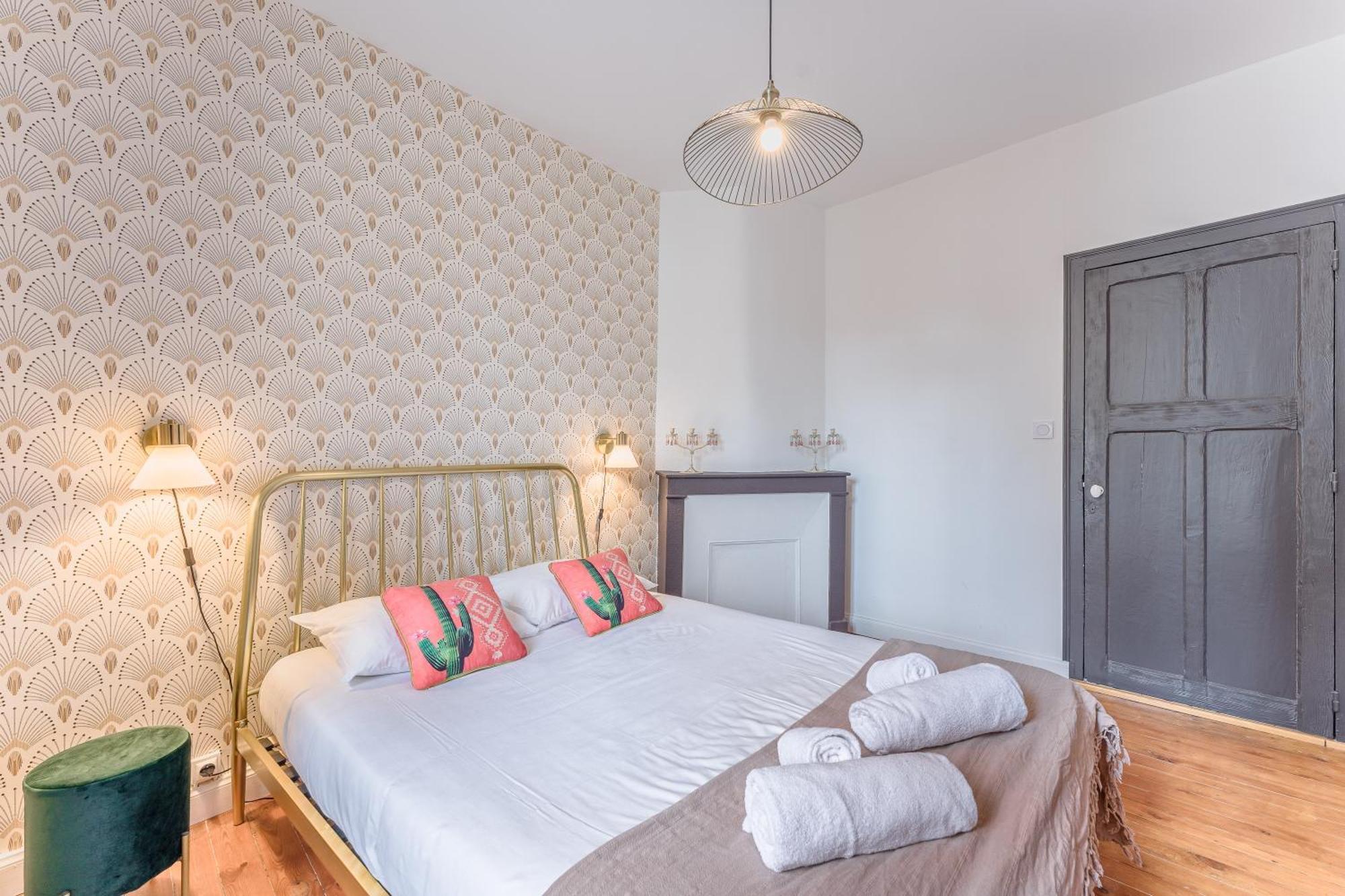 Le Petit Bacchus - Au Coeur De Nantes Apartman Kültér fotó